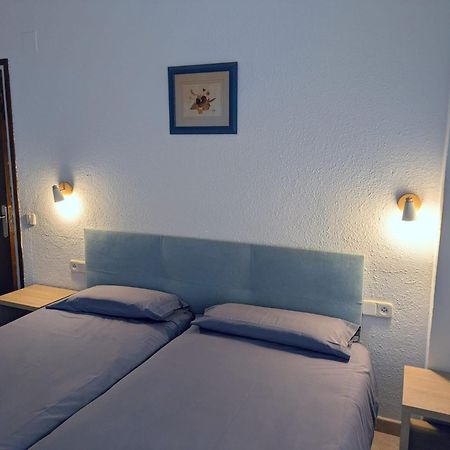 Apartamentos Mitus Canet De Mar Extérieur photo