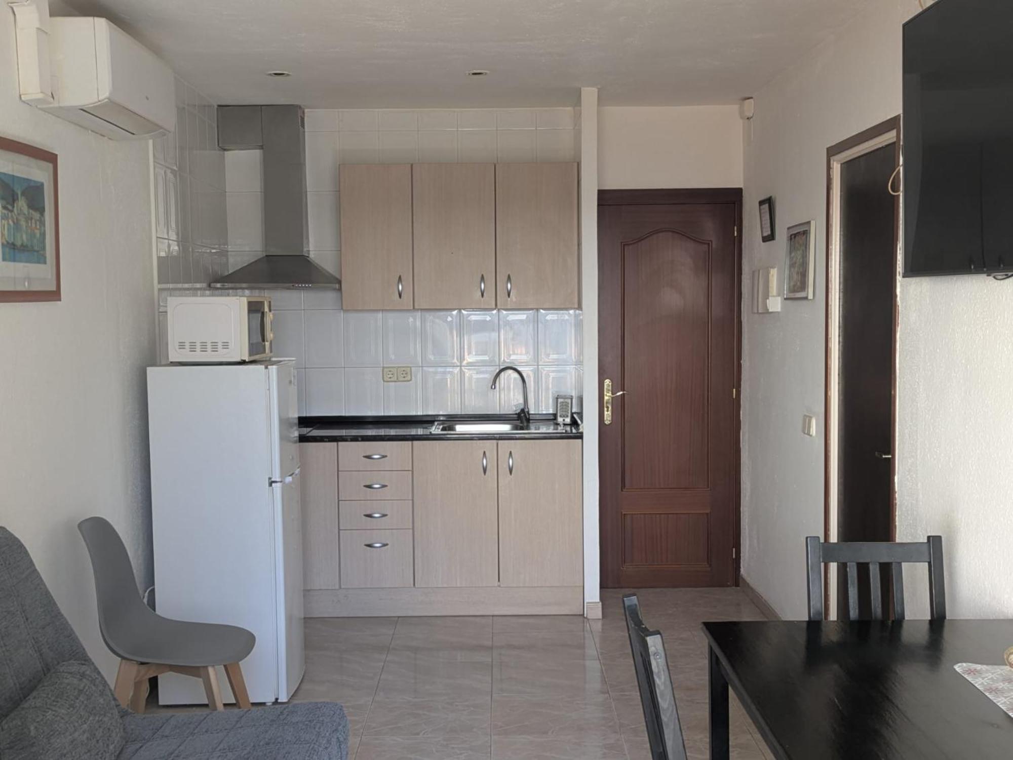 Apartamentos Mitus Canet De Mar Extérieur photo
