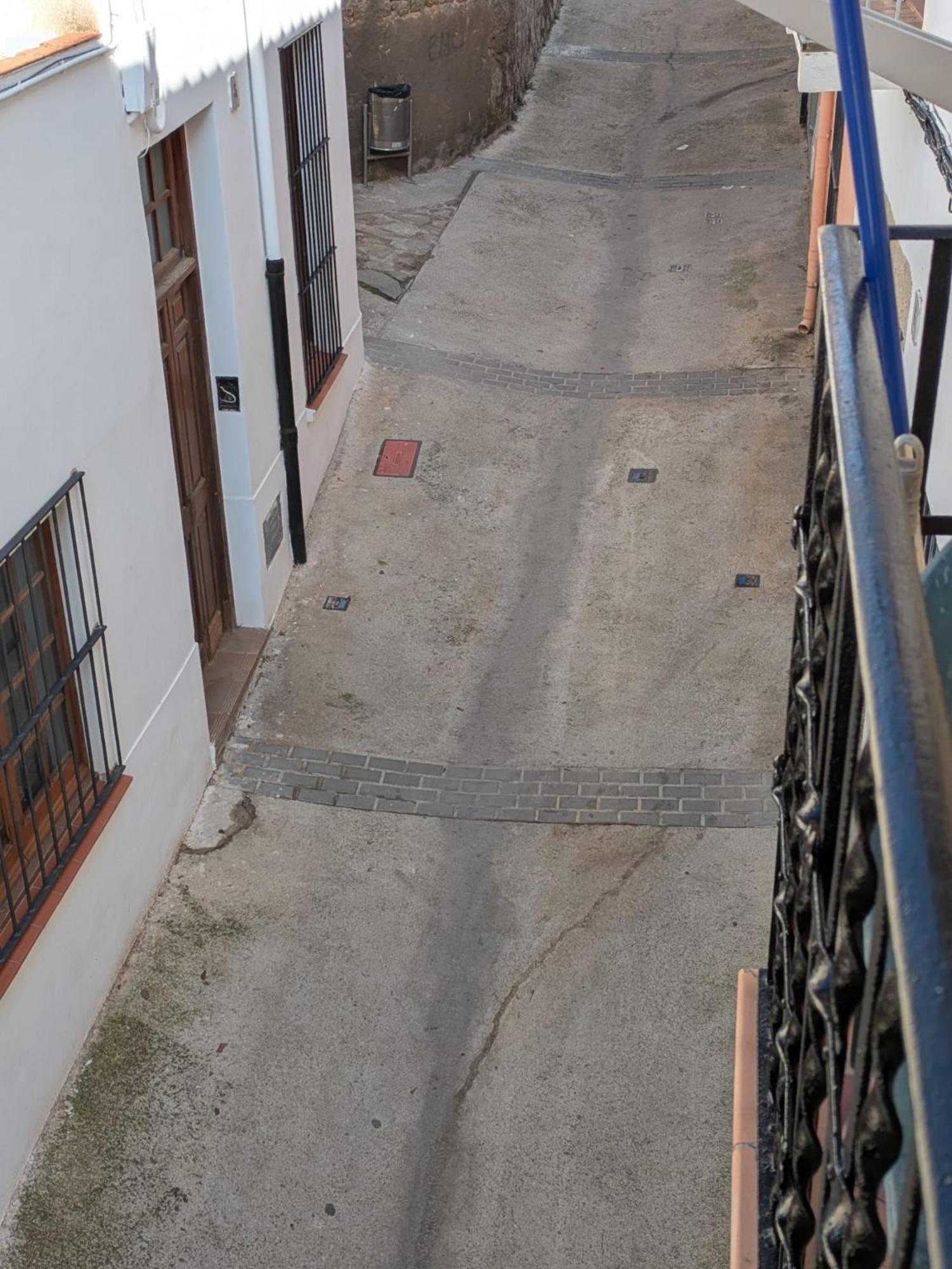 Apartamentos Mitus Canet De Mar Extérieur photo